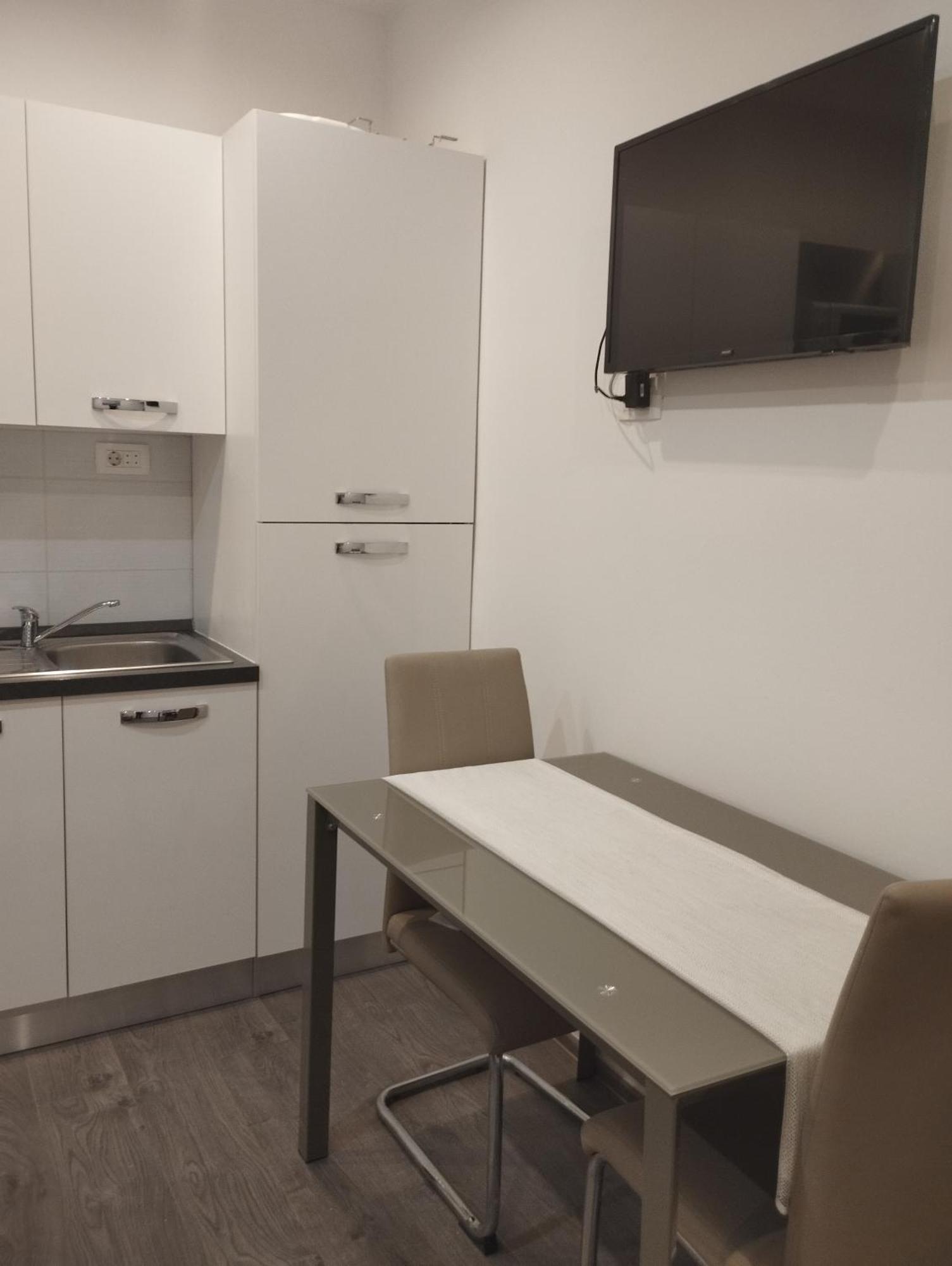 Apartament Apartman Adriatic 2 Kaštela Zewnętrze zdjęcie